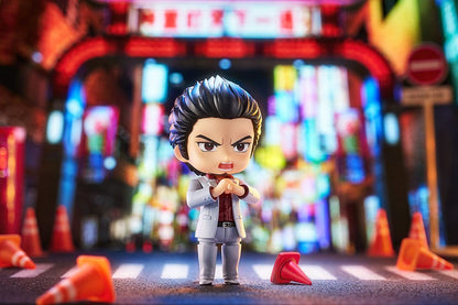Kazuma Kiryu Nendoroid Good Smile Company