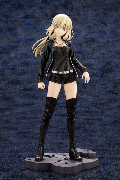 Altria Pendragon - Saber, (Alter), Casual ver. - Kotobukiya