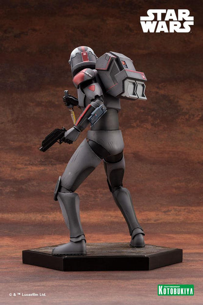 Hunter  ARTFX Kotobukiya