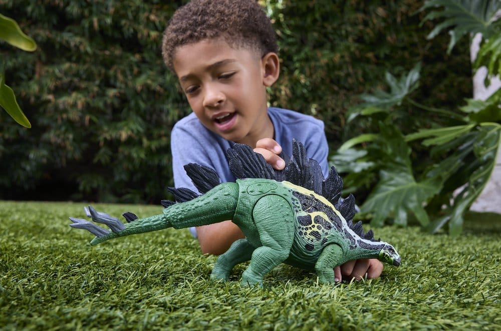 Jurassic World: Survival Actionfigur Gigantic Thrashers Stegosaurus - Anime Figuren günstig kaufen