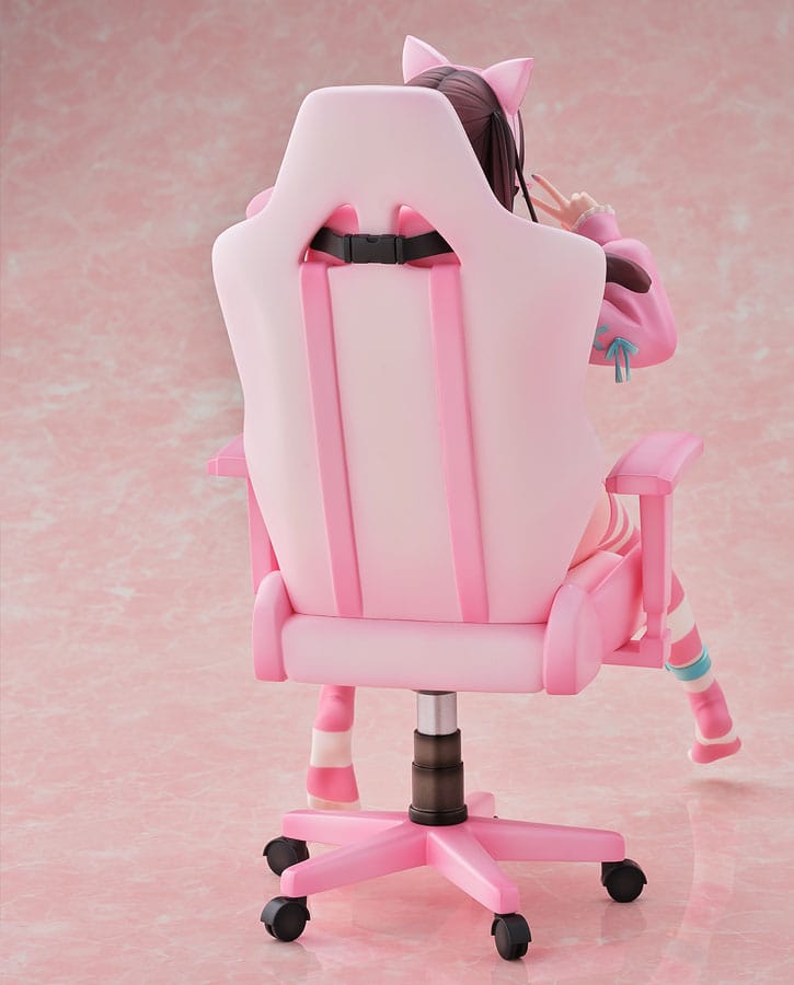 The Bewitching Landmine-Type Catgirl Streamer, Kuro Nocturne