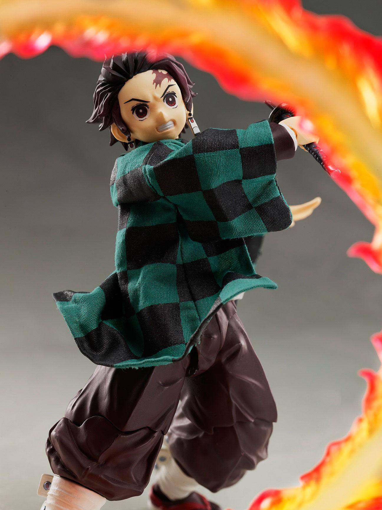 Tanjiro Kamado Demon Slayer: Kimetsu no Yaiba [NEUAUFLAGE]