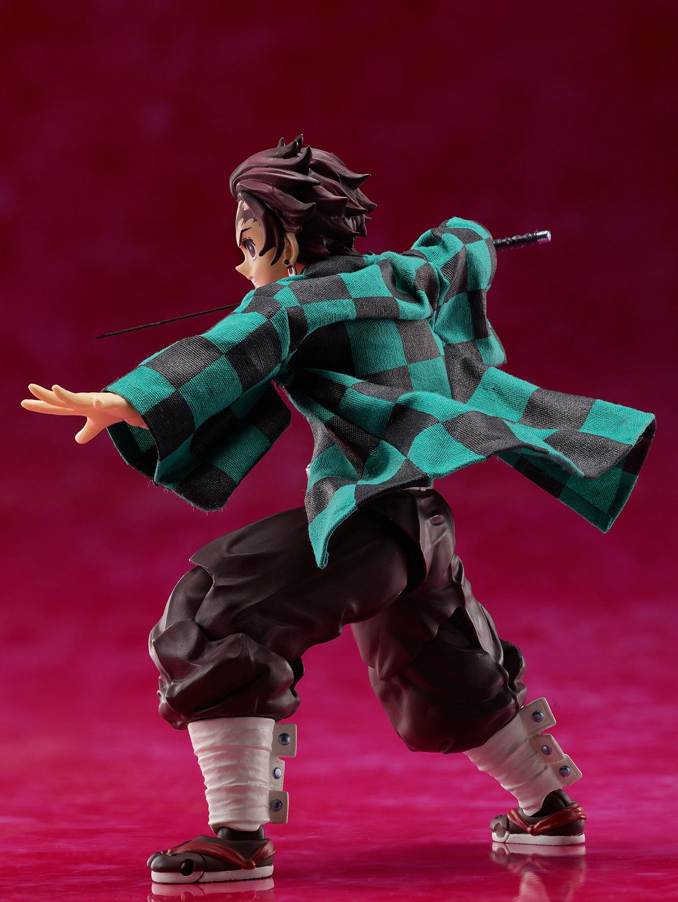 Tanjiro Kamado Demon Slayer: Kimetsu no Yaiba [NEUAUFLAGE] - Anime Figuren günstig kaufen